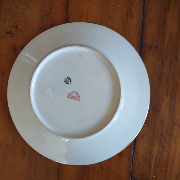 Jean Pouyat Limoges JPL France White Art Co gold rim 9"plate leaves berr… - Picture 6 of 8